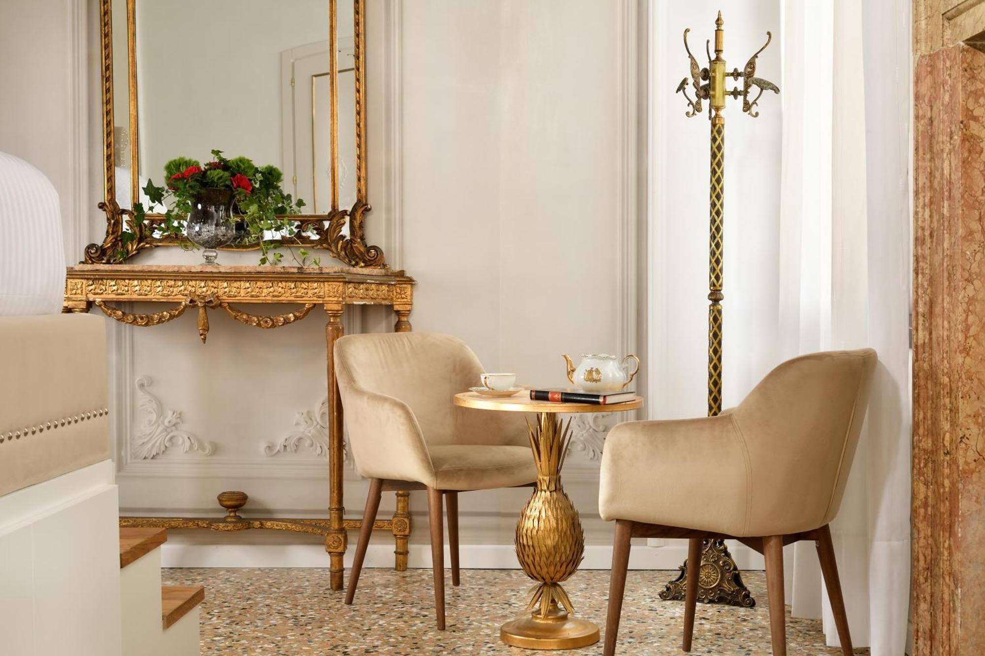 Swan Dolcevita Prestige - Canal View & Exclusive Experience Apartment